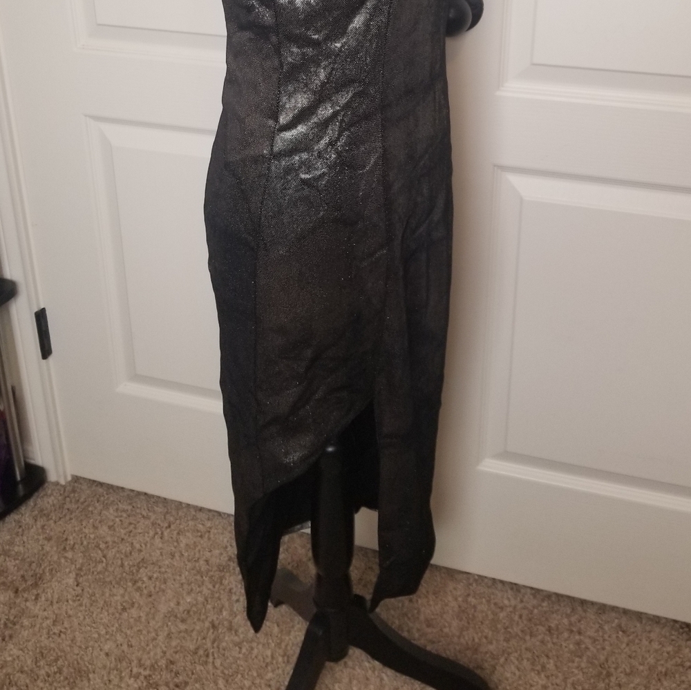 Sleek Black Metallic Sheath Dress with Front Slit - Picture 6 of 7